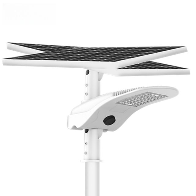 Солнечный уличный фонарь